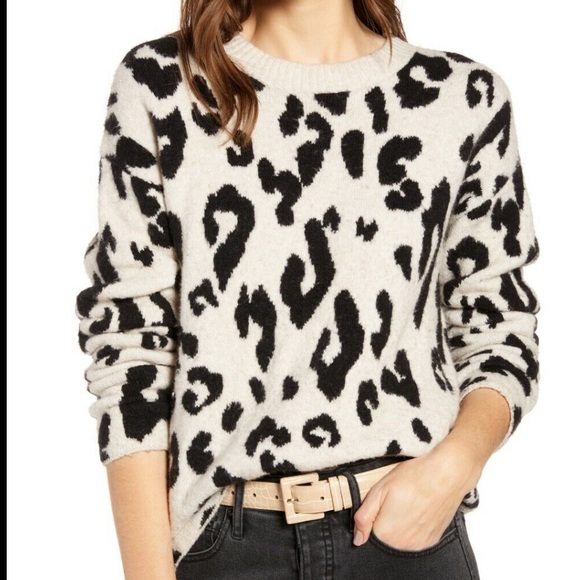 Something Navy Leopard Pullover Sweater - Picture 1 of 1